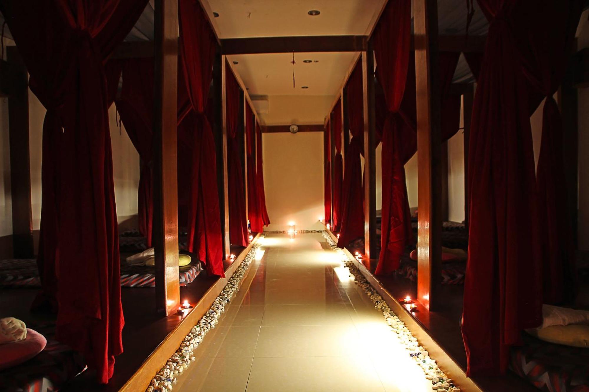Palawan Uno Hotel Puerto Princesa Bagian luar foto